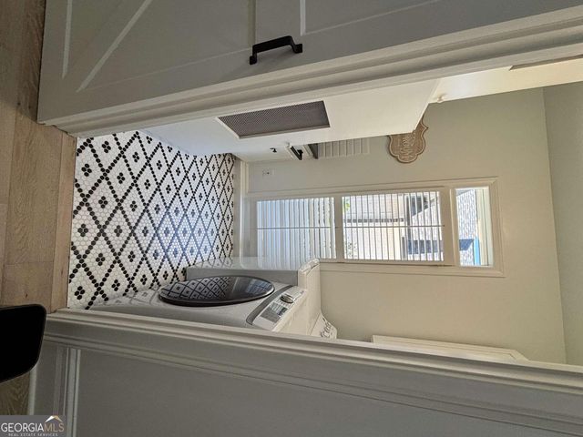 9260 Saint Georgen Common, Johns Creek, GA 30097