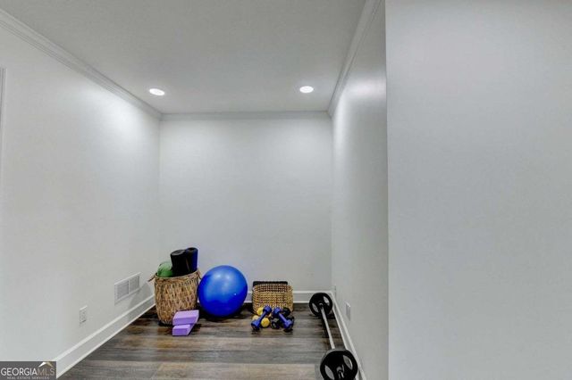 9260 Saint Georgen Common, Johns Creek, GA 30097