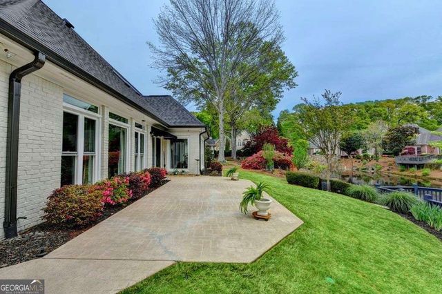 9260 Saint Georgen Common, Johns Creek, GA 30097