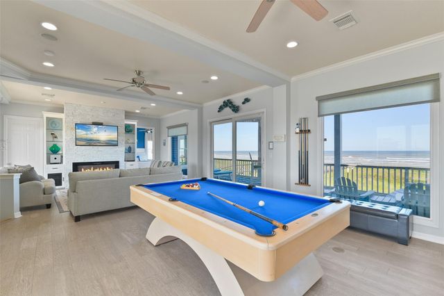 21011 W Sand Hill Drive, Galveston, TX 77554