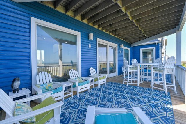 21011 W Sand Hill Drive, Galveston, TX 77554