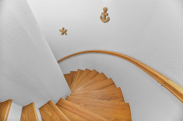 21011 W Sand Hill Drive, Galveston, TX 77554