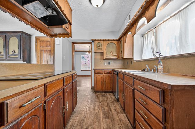 5414 Spanish Oak Drive, Houston, TX 77066