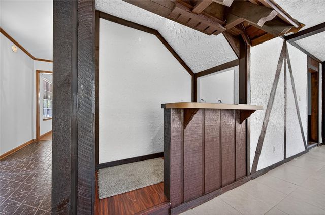 5414 Spanish Oak Drive, Houston, TX 77066