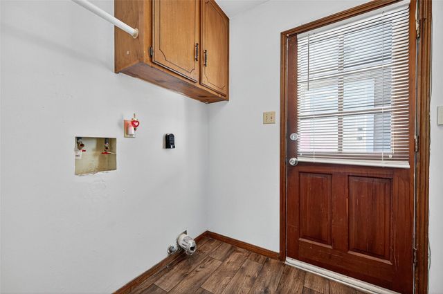 5414 Spanish Oak Drive, Houston, TX 77066