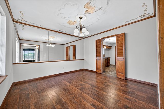 5414 Spanish Oak Drive, Houston, TX 77066