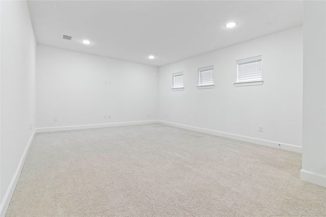 1009 Peacock Boulevard, Carrollton, TX 75007