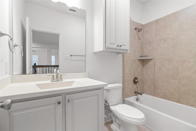 1009 Peacock Boulevard, Carrollton, TX 75007