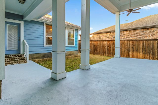 1009 Peacock Boulevard, Carrollton, TX 75007