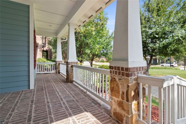 1009 Peacock Boulevard, Carrollton, TX 75007