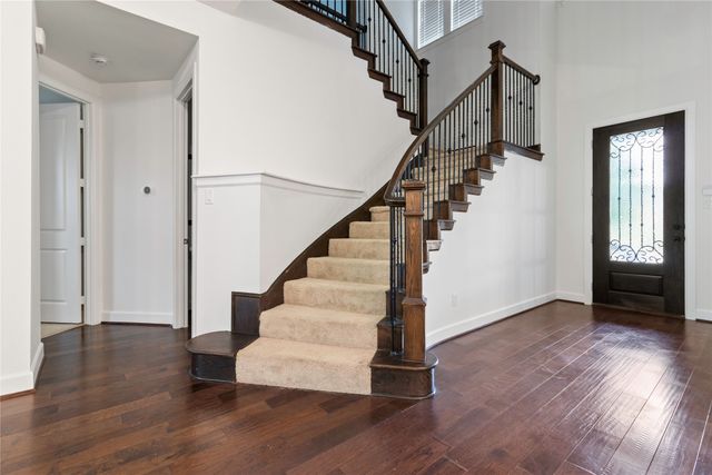 1009 Peacock Boulevard, Carrollton, TX 75007