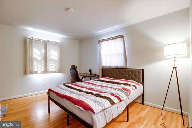 3923 FOREST GROVE DR, Annandale, VA 22003