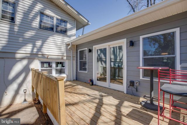 3923 FOREST GROVE DR, Annandale, VA 22003