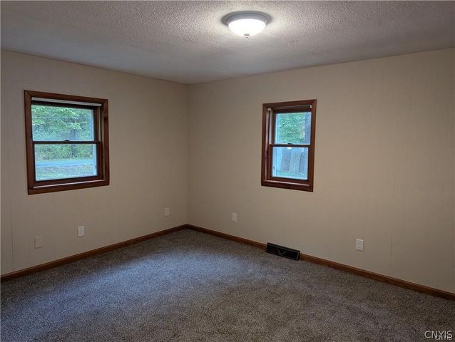 123 Knapp Road, Constantia, NY 13044