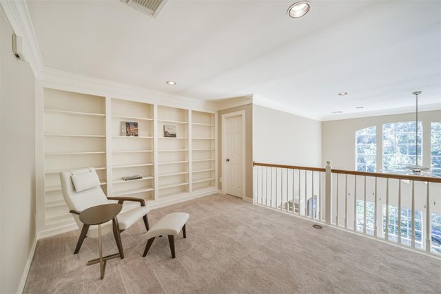 227 Mcgowen Street, Houston, TX 77006