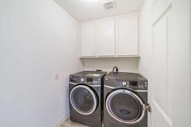 227 Mcgowen Street, Houston, TX 77006