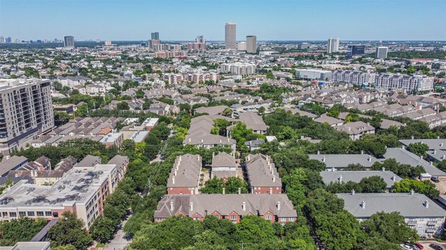 227 Mcgowen Street, Houston, TX 77006