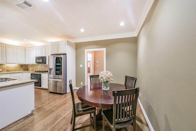 227 Mcgowen Street, Houston, TX 77006