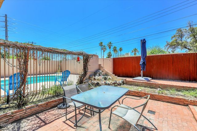 7052 E Baker Street, Tucson, AZ 85710