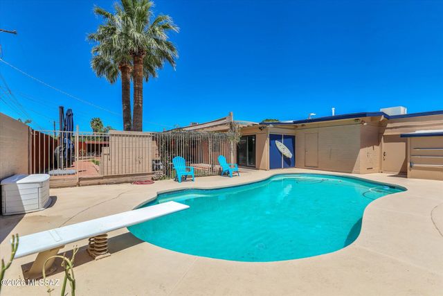 7052 E Baker Street, Tucson, AZ 85710
