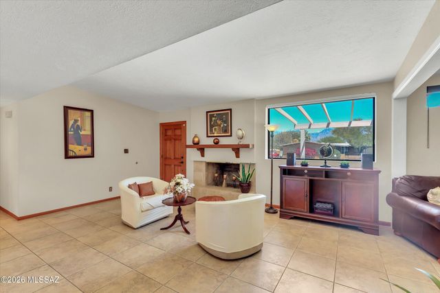 7052 E Baker Street, Tucson, AZ 85710