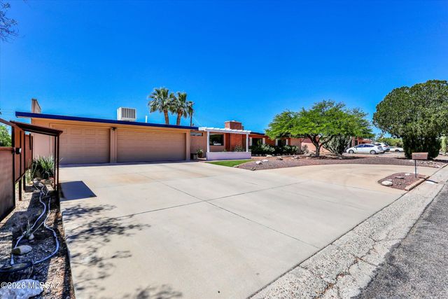 7052 E Baker Street, Tucson, AZ 85710