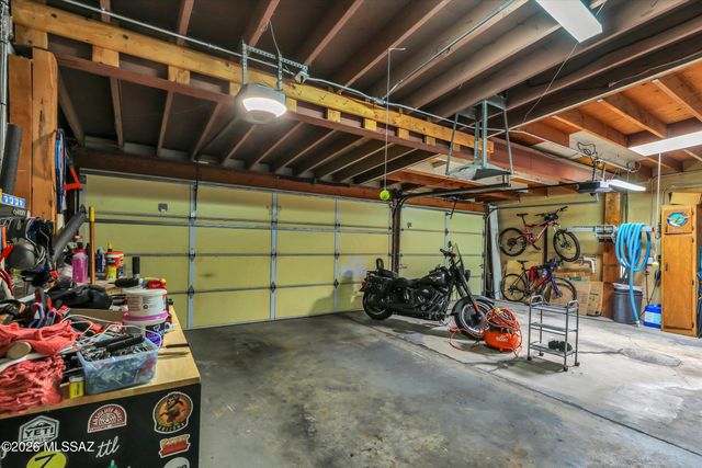 7052 E Baker Street, Tucson, AZ 85710