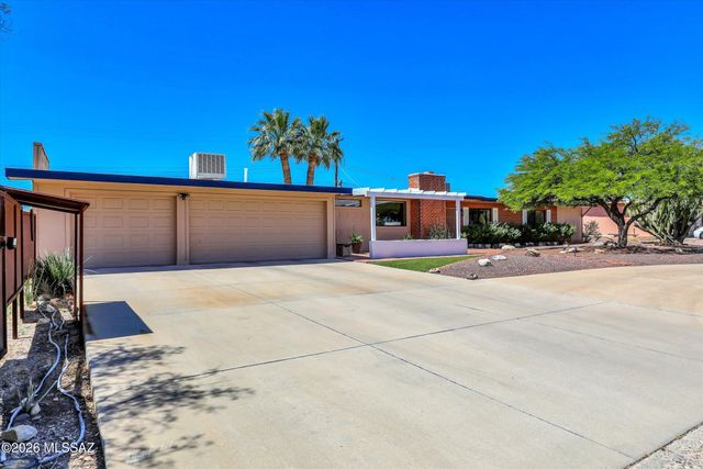 7052 E Baker Street, Tucson, AZ 85710