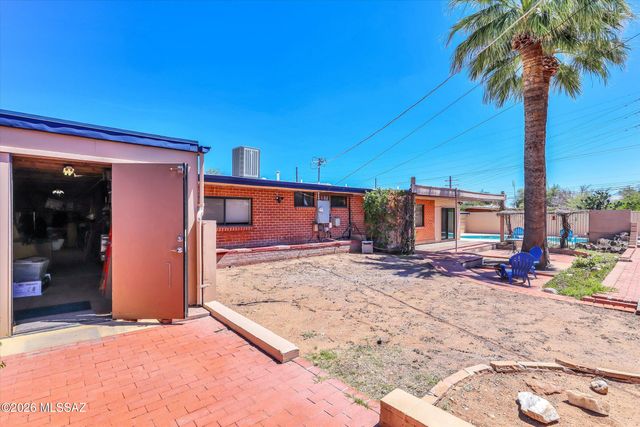 7052 E Baker Street, Tucson, AZ 85710