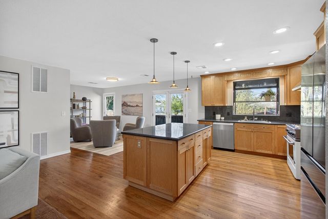 3414 Marshall Ave, Carmichael, CA 95608