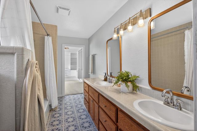 3414 Marshall Ave, Carmichael, CA 95608