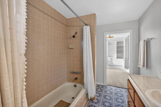 3414 Marshall Ave, Carmichael, CA 95608