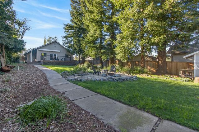 3414 Marshall Ave, Carmichael, CA 95608