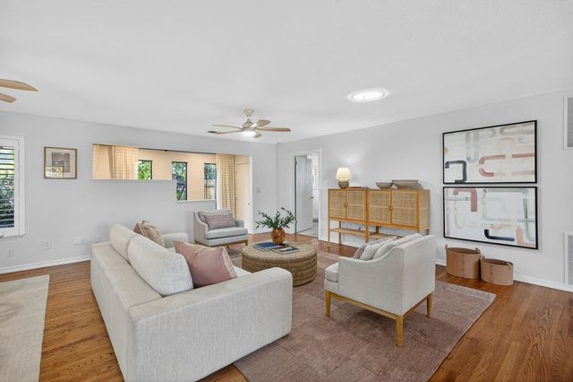 3414 Marshall Ave, Carmichael, CA 95608