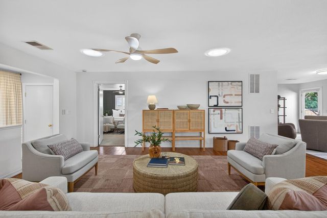 3414 Marshall Ave, Carmichael, CA 95608