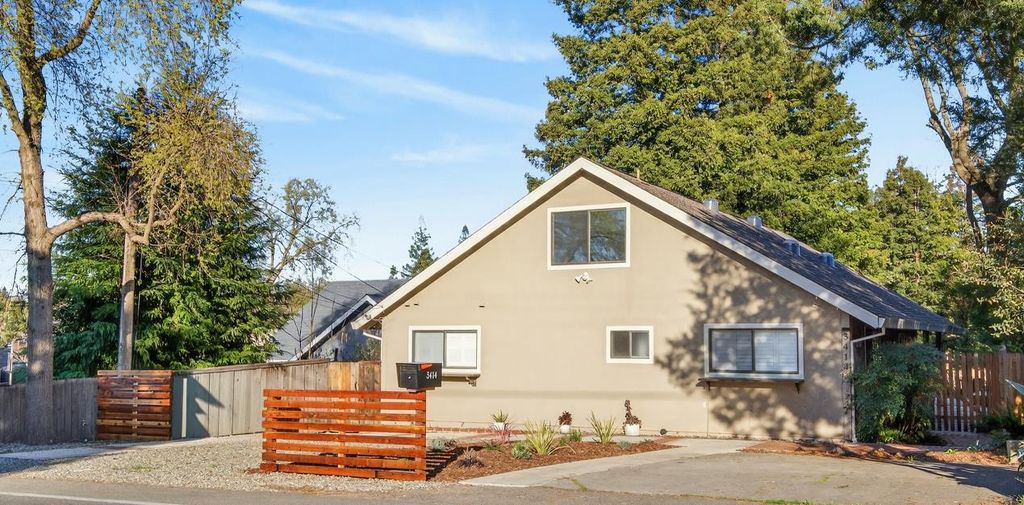 3414 Marshall Ave, Carmichael, CA 95608