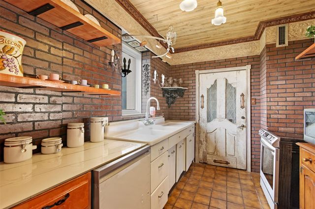 1400 Hermann Drive 11E, Houston, TX 77004