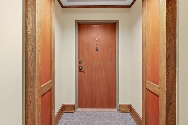 1400 Hermann Drive 11E, Houston, TX 77004