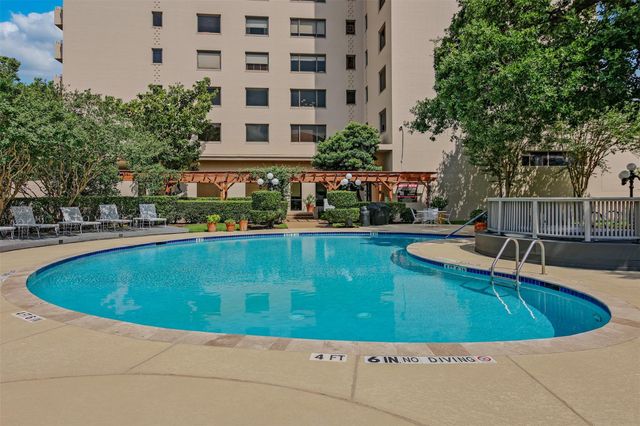 1400 Hermann Drive 11E, Houston, TX 77004