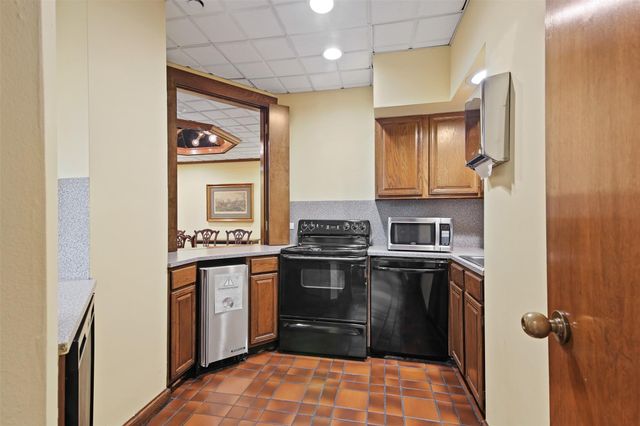 1400 Hermann Drive 11E, Houston, TX 77004