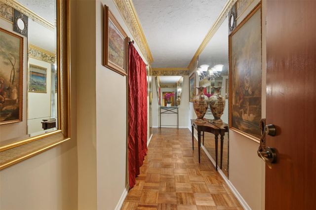 1400 Hermann Drive 11E, Houston, TX 77004