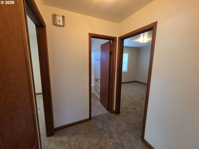 1305 8TH Ave, Longview, WA 98632
