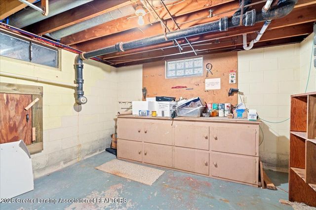 161 Germany Road, Williamston, MI 48895