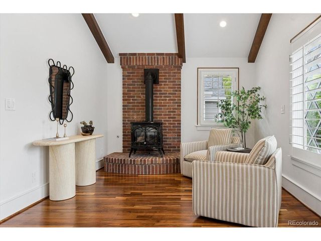 130 S Lafayette St, Denver, CO 80209