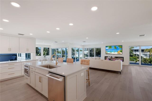 204 WATERWAYS AVENUE, Boca Grande, FL 33921