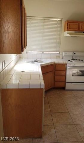 2764 TROTWOOD Lane, Las Vegas, NV 89108