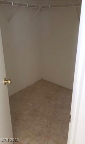 2764 TROTWOOD Lane, Las Vegas, NV 89108