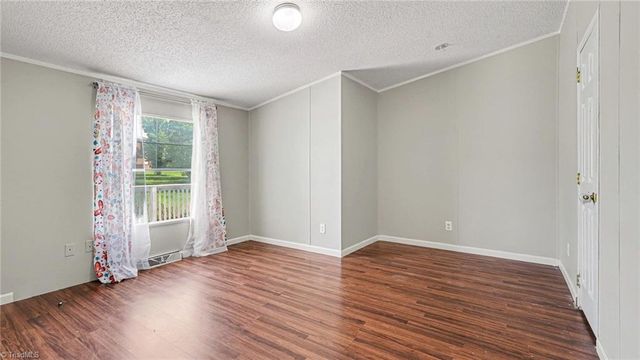 3247 Vance Street Extension, Reidsville, NC 27320