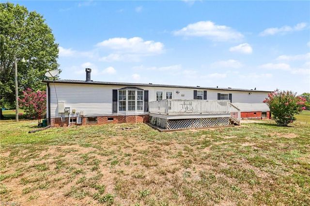3247 Vance Street Extension, Reidsville, NC 27320