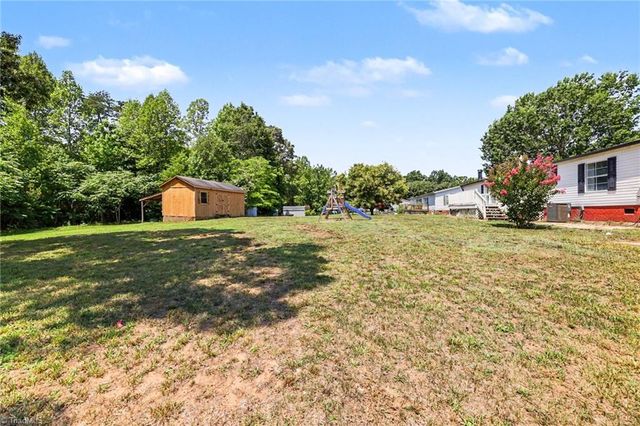 3247 Vance Street Extension, Reidsville, NC 27320